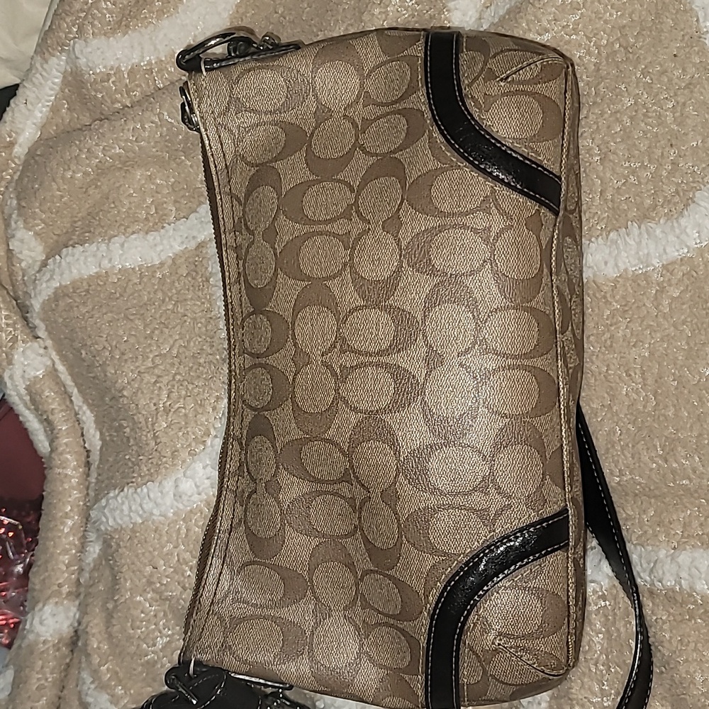 Vintage Coach Signature Bag - Picture 3 of 14